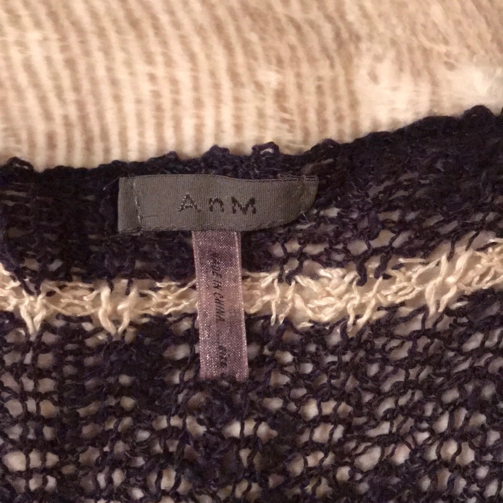 Sweater - Picture 2 of 2